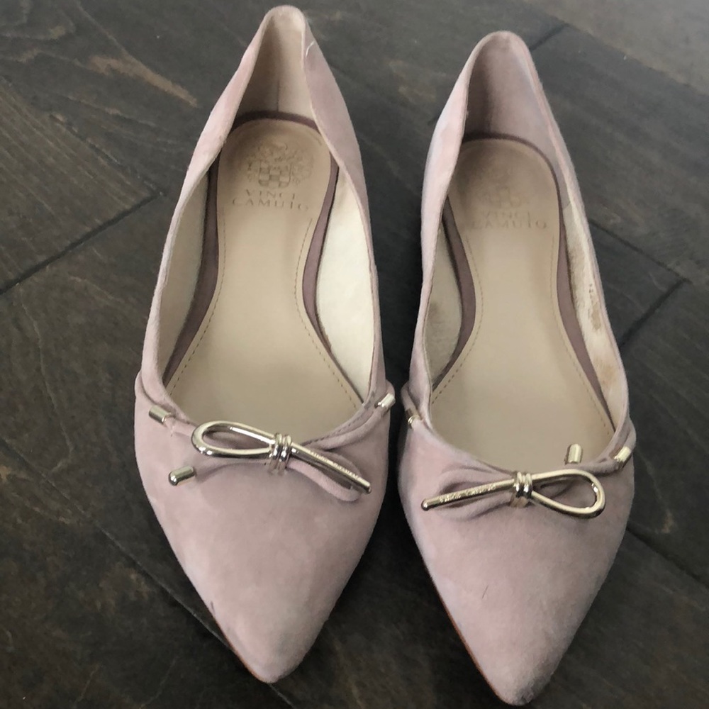VINCE CAMUTO flats mauve taupe suede